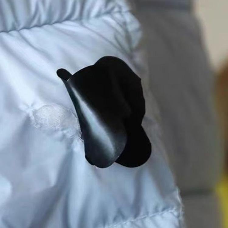 situation — PatchPop™ Dekorative Stoflapper – 1+1 GRATIS | Skjul huller i jeans, jakker og børnetøj