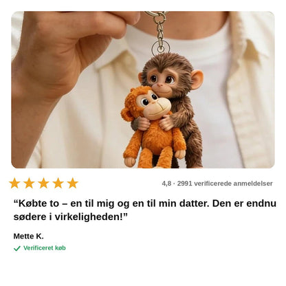 avis — Abe Nøglering med Bamse – Sødt Taskevedhæng i Harpiks