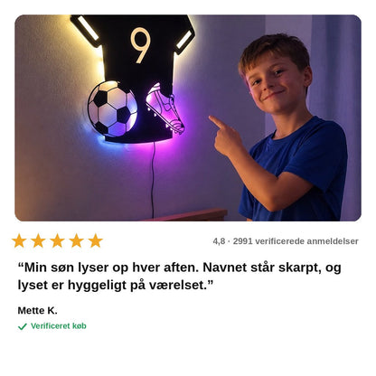 avis — Personligt LED-fodboldtrøje til væggen – med eget navn og nummer