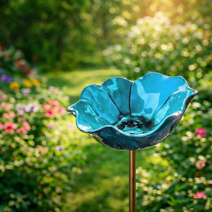 couleur Blå — Blomsterfuglebad på spyd – håndformet glaseret blomst til haven