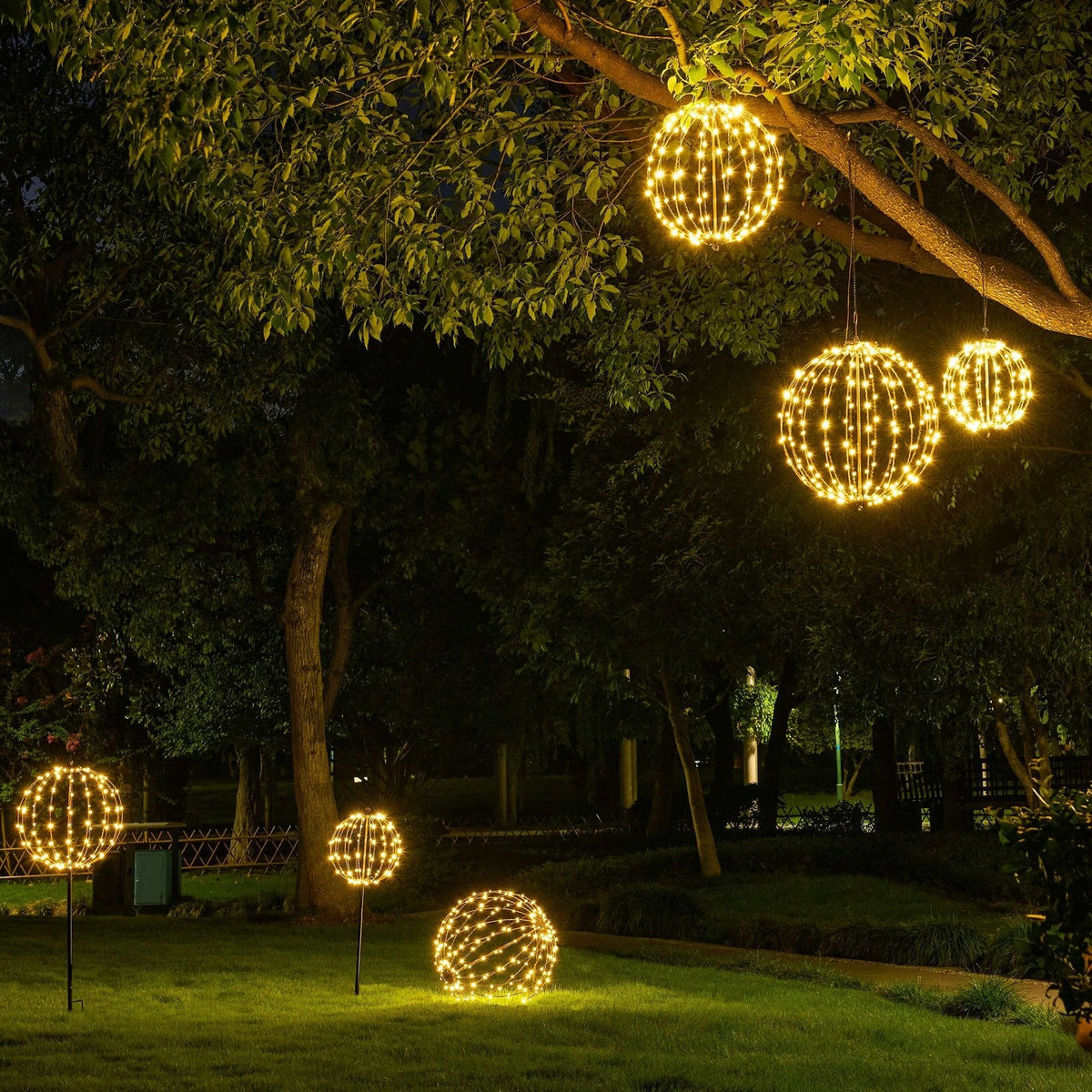 packshot — LED lyskugle sammenklappelig – 360° lys til have, terrasse og altan