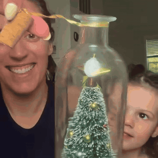 gif — StemmeMinde™ – Juleflaske med stemmeoptagelse og lys