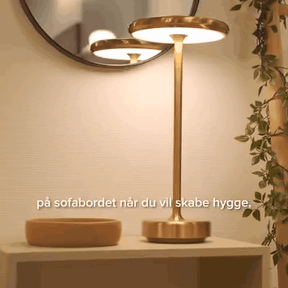 gif — Lumora™ Trådløs Bordlampe i Metal – Touch & Genopladelig