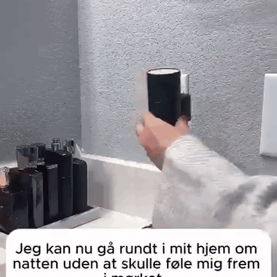 gif — Aftenlys™ – LED-væglampe til stikkontakten, der tænder af sig selv i mørke