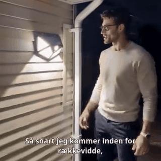 gif — Solcelle Væglampe med Bevægelsessensor – 100 LED, Lys til 4 Sider