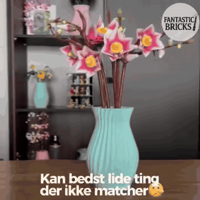 gif — BrikkeVase™ – Vase til LEGO® Botanical-blomster med 17 stilkhuller