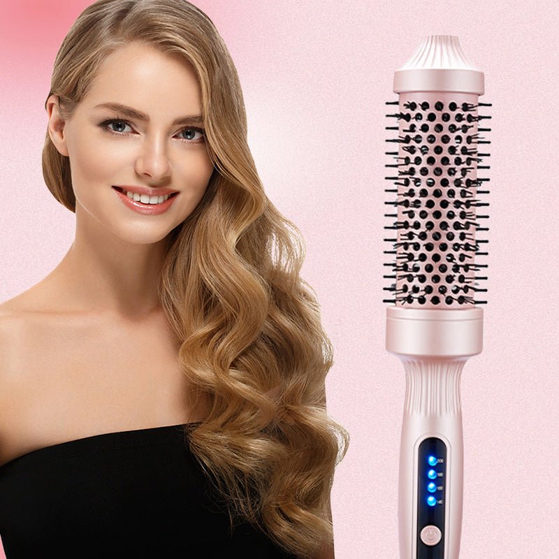 Brosse chauffante 2 en 1 — vue produit et cheveux ondulés