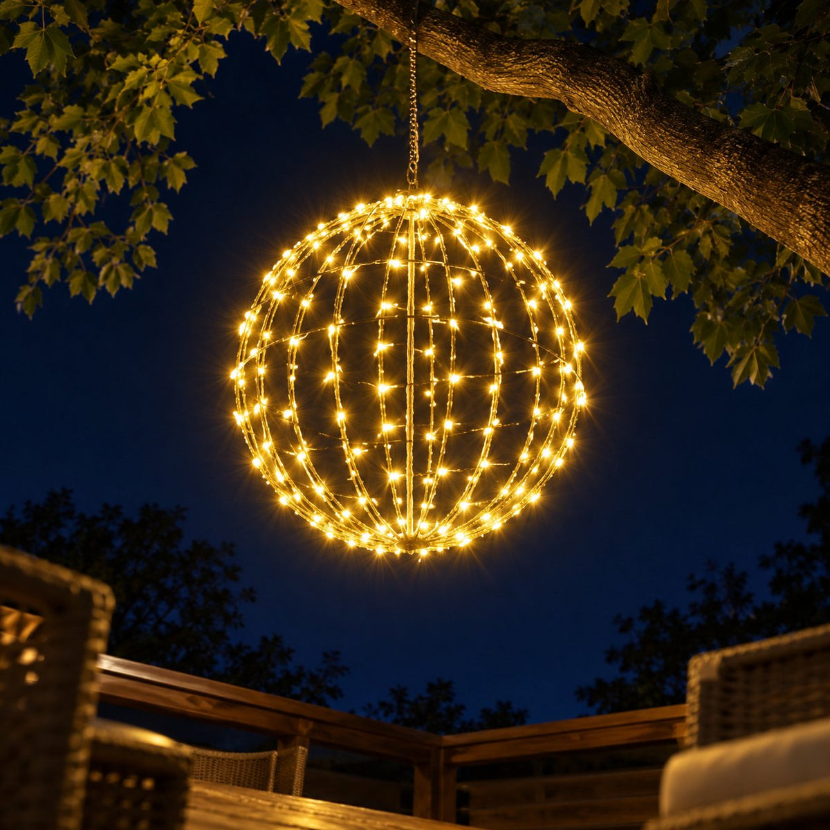 situation — LED lyskugle sammenklappelig – 360° lys til have, terrasse og altan