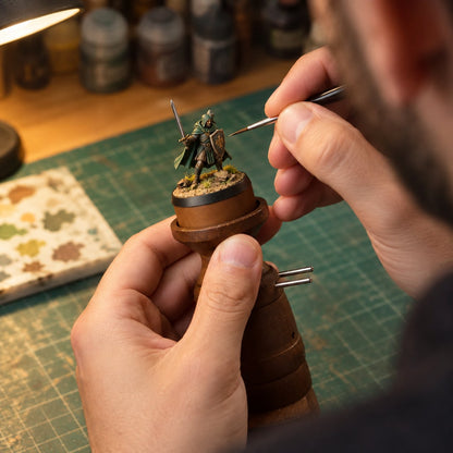 situation — MiniGreb™ – Ergonomisk malehåndtag til miniaturefigurer med magnetisk greb