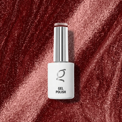 Cat Eye Gellak Rød — flacon posé sur fond scintillant