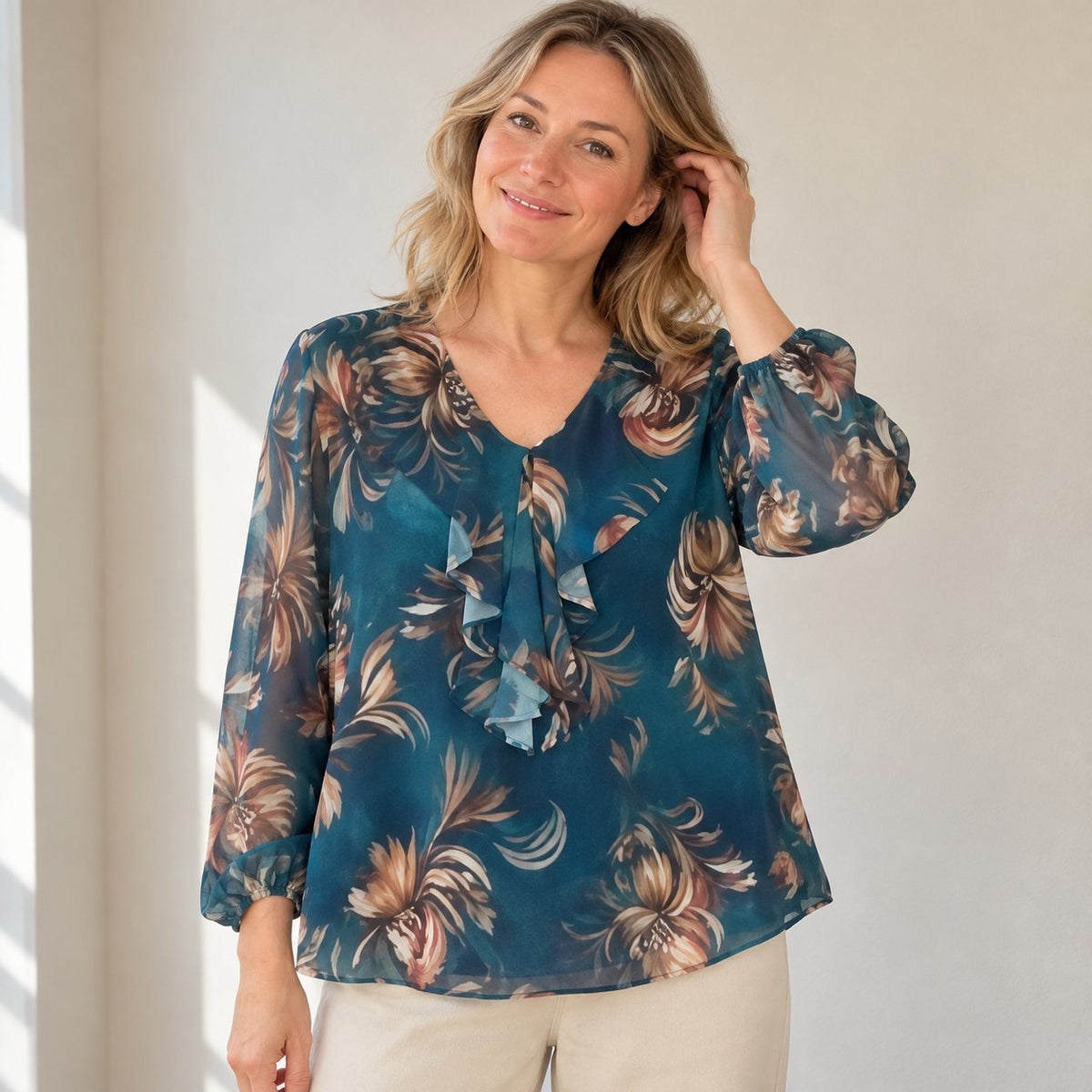 situation — Chiffonbluse med flæsekrave – Onesize S-2XL