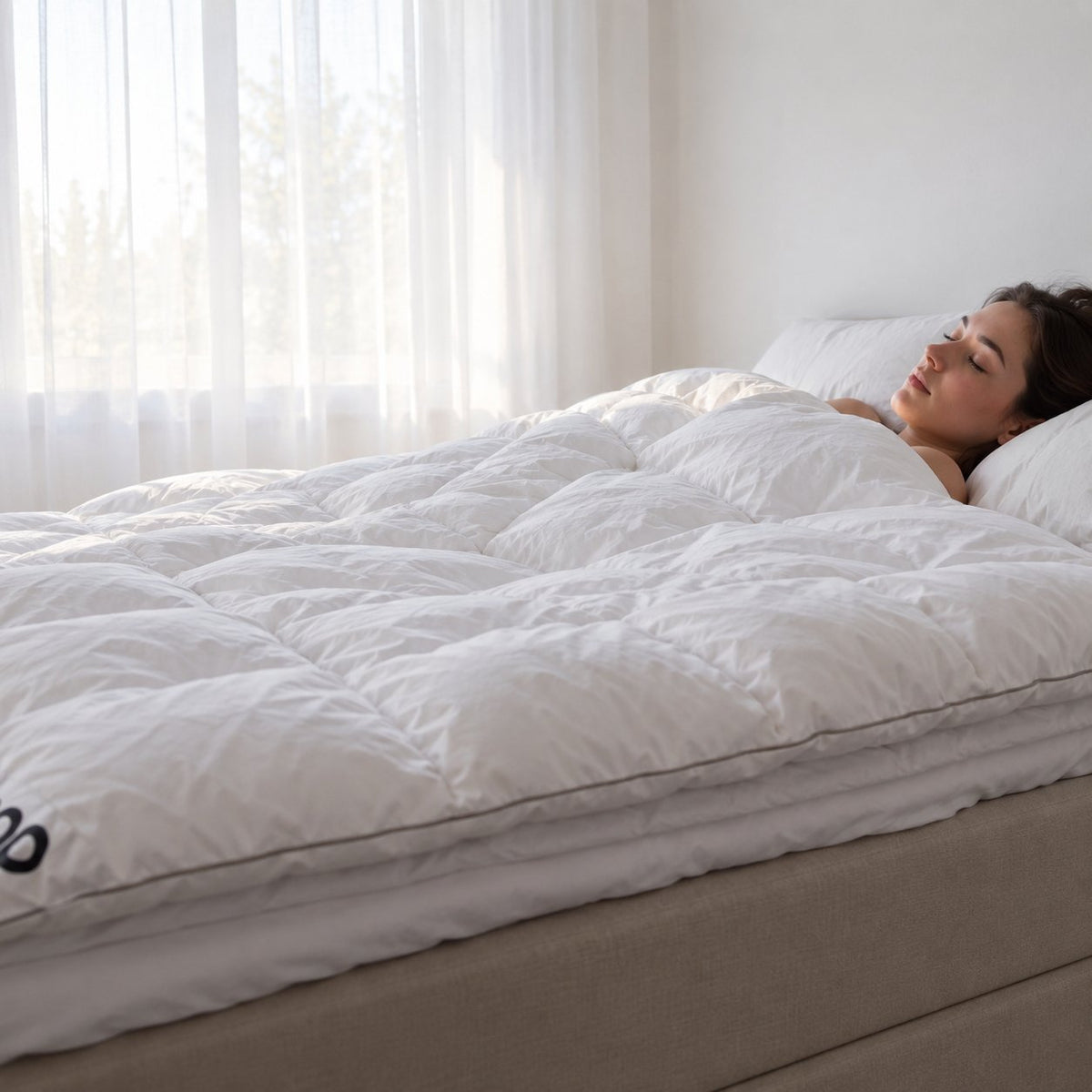 situation — RoKram™ Hybrid Tyngdedyne – blød som en dyne, tung som et kram