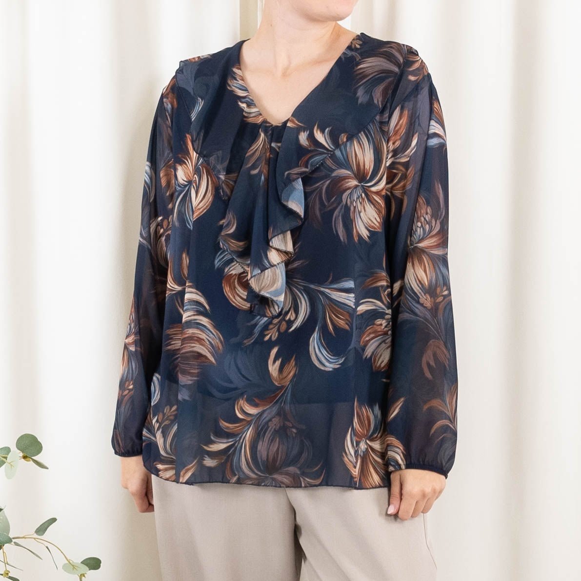 variante Navy — Chiffonbluse med flæsekrave – Onesize S-2XL